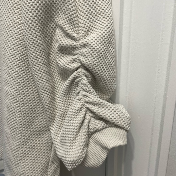 Yest Women’s Olvin Sweater Waffle Textured Knit Pattern 3/4 Sleeve Size 12 Sand - Picture 4 of 11